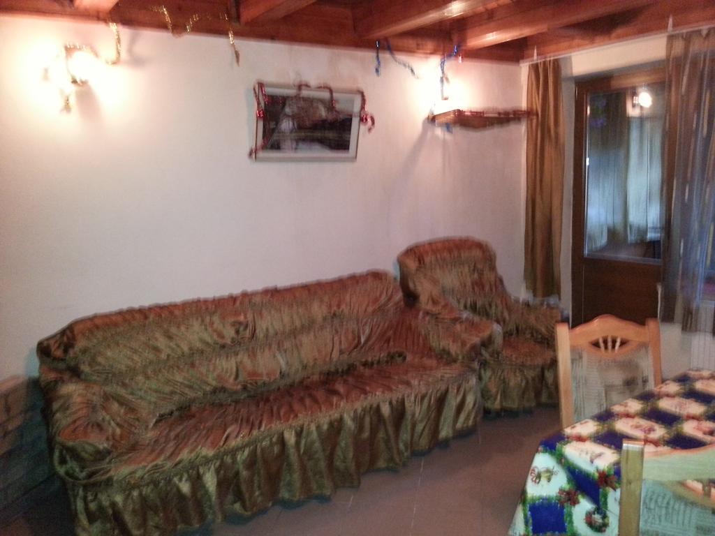 Casuta Paterau Cheia, Prahova Villa เฮยา ภายนอก รูปภาพ