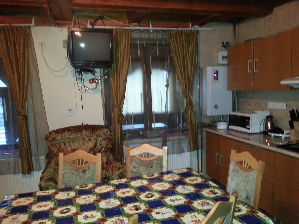 Casuta Paterau Cheia, Prahova Villa เฮยา ภายนอก รูปภาพ